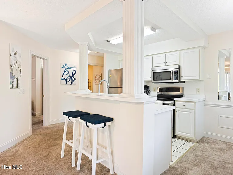 330 S Middleton Dr NW #1001 — Photo 5