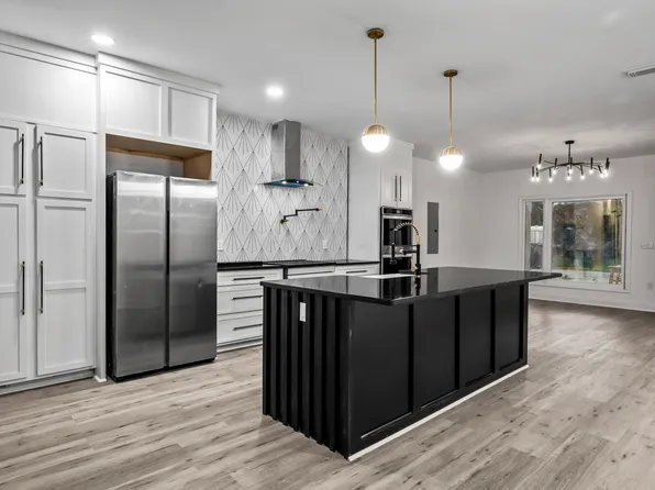 5829 Althea Ave, North Charleston, SC 29406