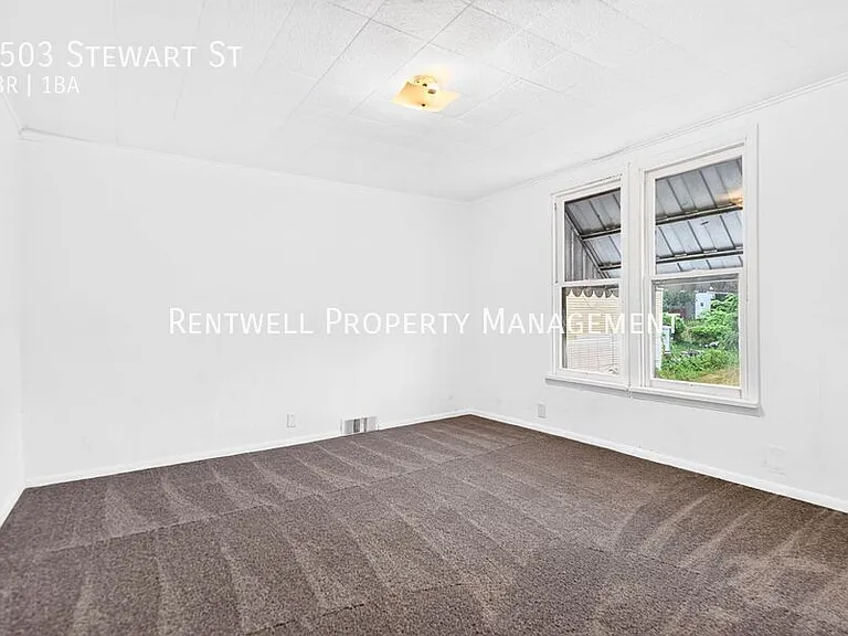 2503 Stewart St — Photo 21