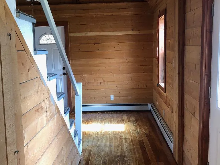 33 Carmichael Ln — Photo 9
