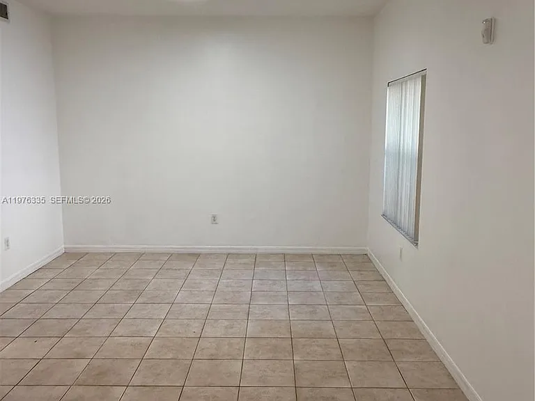 745 SW 107th Ave — Photo 3