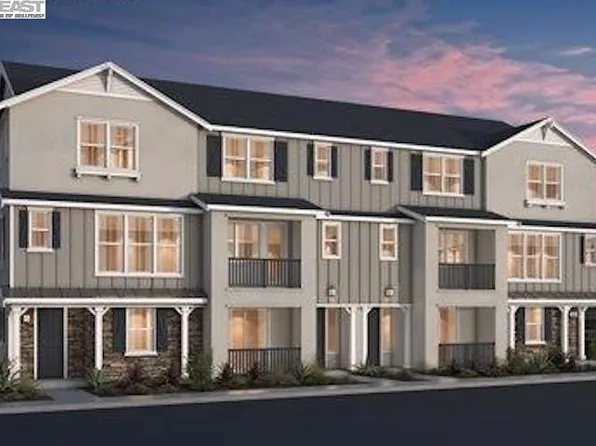 7015 Coombsville Loop, Dublin, CA 94568