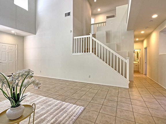 3rd image of 730 N Nina Dr