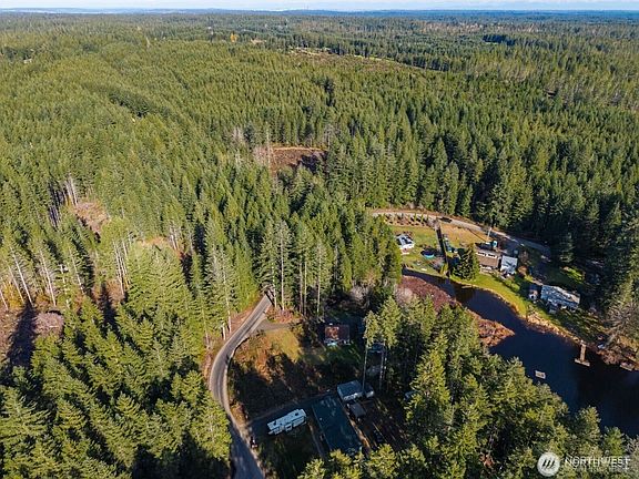 2nd image of 9920 Fairview Lake Road SW