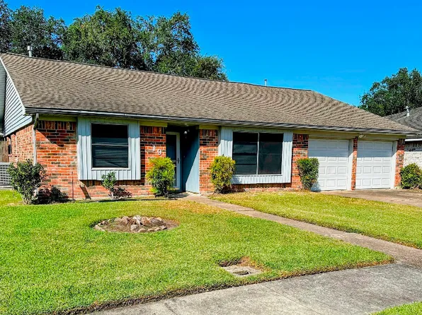 8419 Bandridge Rd, La Porte, TX 77571