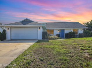 1573 Eagle Ave NW, Palm Bay, FL 32907