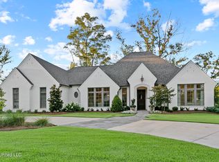 114 Hidden Oaks Trl, Ridgeland, MS 39157