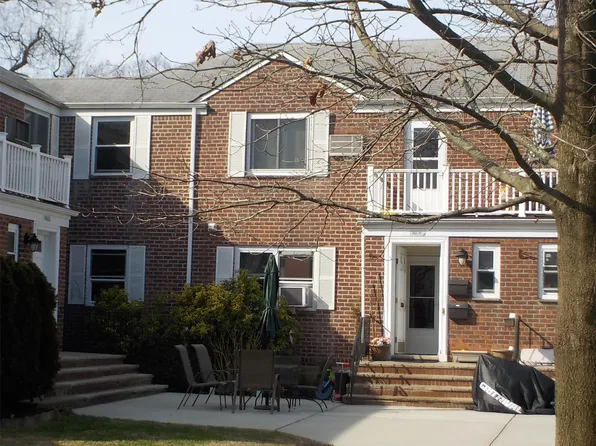 260-37 Union Turnpike 2nd fl, Glen Oaks, NY 11004