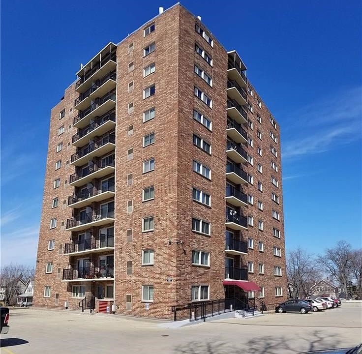 1st image of 15555 Hilliard Rd APT 205