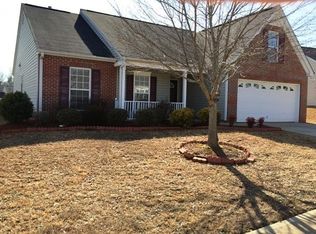 707 Brimstone Ln, Spartanburg, SC 29301