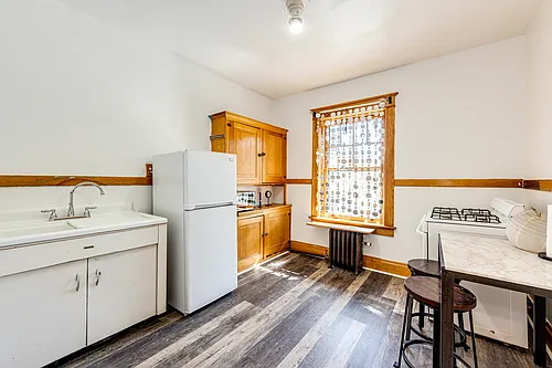 2223 E 21st Ave #3 — Photo 7