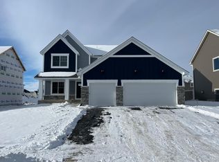 15640 Wyoming Ave, Savage, MN 55378