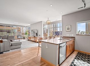 1550 E Royall Pl UNIT 500, Milwaukee, WI 53202