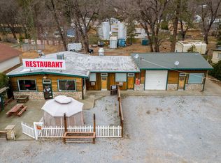20766 Lakeshore Dr, Lakehead, CA 96051
