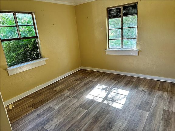 3rd image of 20115 N 3rd St