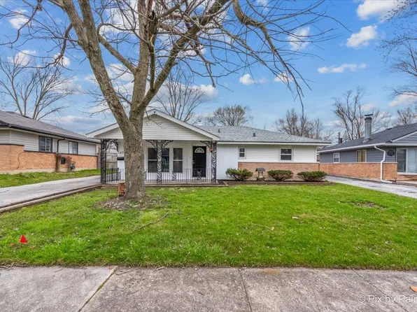 127 Shabbona Dr, Park Forest, IL 60466