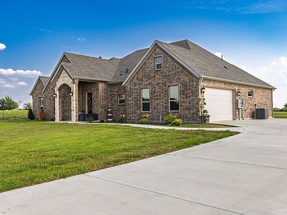 3rd image of 1094 County Road 4850