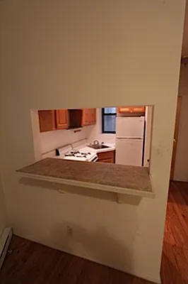 Rented by Robyn Lee, LREB | media 20