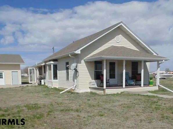 367 Pine St, Bayard, NE 69334