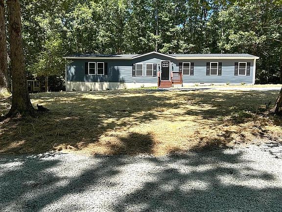 3rd image of 4628 Bradley Farm Rd N