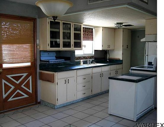 3rd image of 1888 Coronado Dr