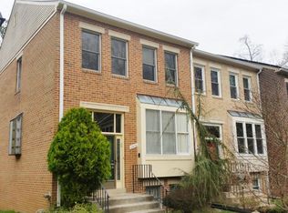 4916 Cloister Dr, Rockville, MD 20852
