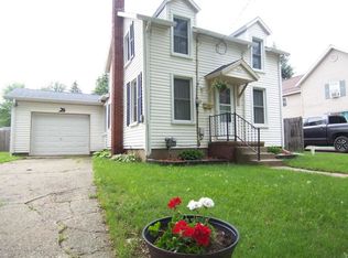 206 N Mead St, Saint Johns, MI