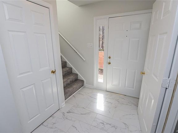 4th image of 7512 Broach Dr #7512