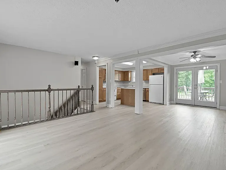 5978 Alice Dr — Photo 7