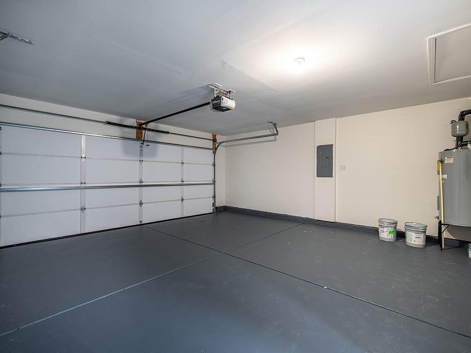 1st image of 124 Rosaline Ln