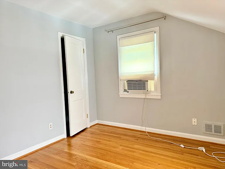 3001 S Grant St — Photo 29