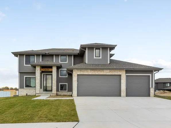 12626 Schirra St, Omaha, NE 68138