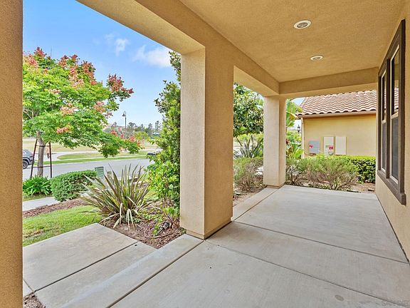 5th image of 17567 Ralphs Ranch Rd