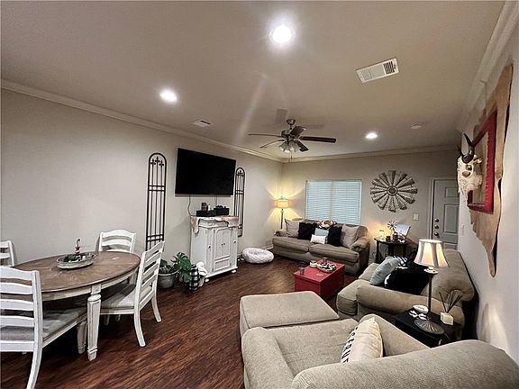 2nd image of 99 Forest Dr