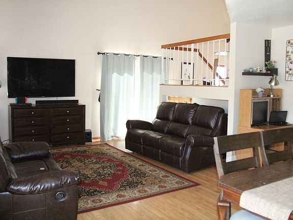 3rd image of 26022 Palomita Dr