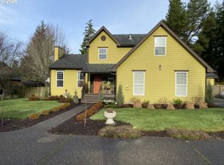36468 River Point Dr, Astoria, OR