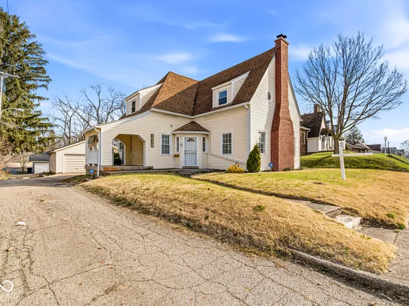 1634 W 11th St, Anderson, IN 46016