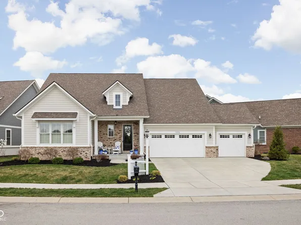 15250 Mooring Cir E, Carmel, IN 46033