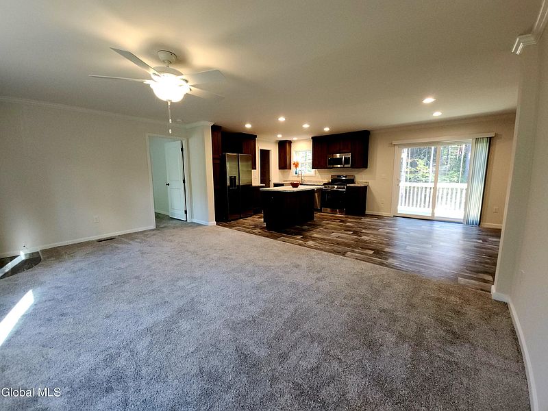 5th image of 71 Ferris Road