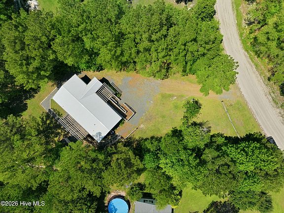 4th image of 217 Woodside Drive