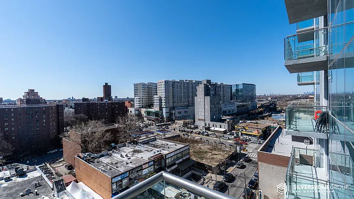 Rented by Silverstone Group USA Corp. | media 12