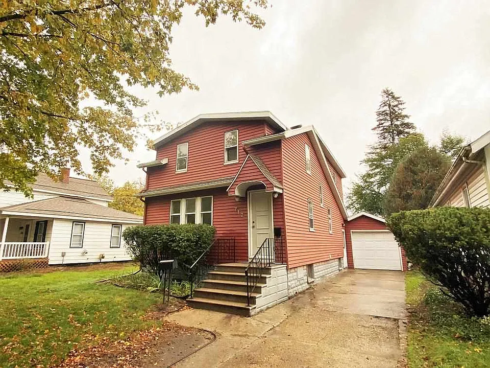 712 Jerome St