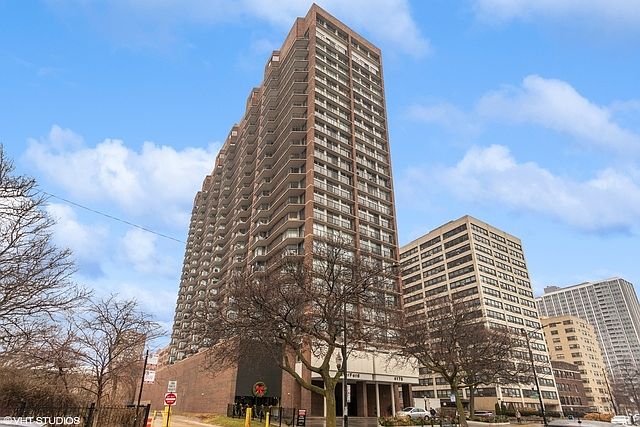 1st image of 4170 N Marine Dr APT 12F