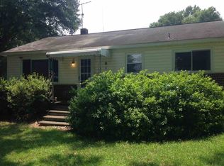 2464 Sugar Ridge Rd, Boiling Springs, SC 29316