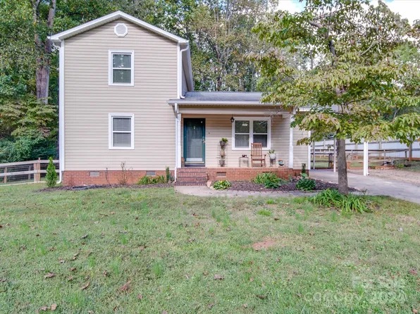 712 Amherst Ct, China Grove, NC 28023