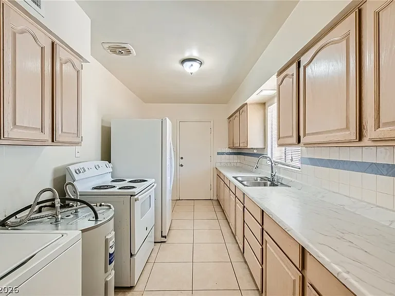 1132 Pahor Dr #0 — Photo 9
