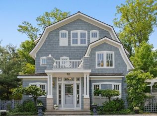 14230 Bluff Rd, Lakeside, MI 49116