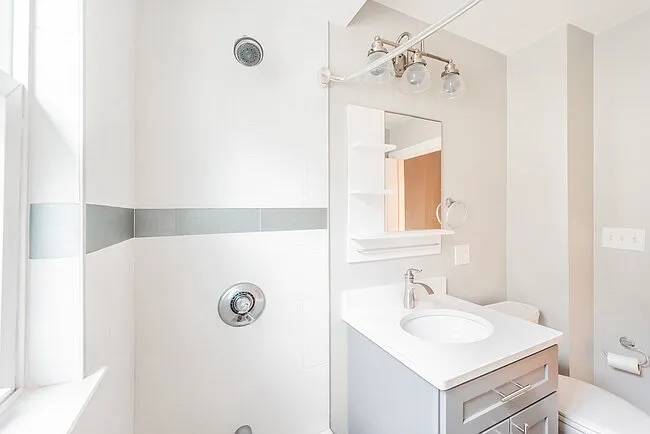 394 Centre St #3 — Photo 15