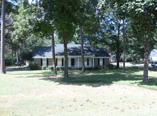 2719 N Doublegate Dr, Albany, GA 31721