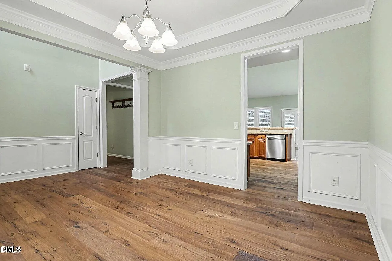 4 bed, 3.5 bath, $3,400 — Photo 4